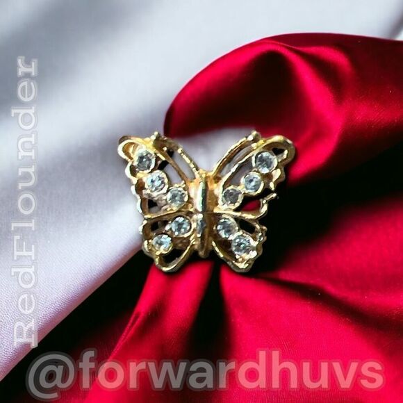 Vintage Gold Tone & Clear Rhinestone Pin - Picture 1 of 10